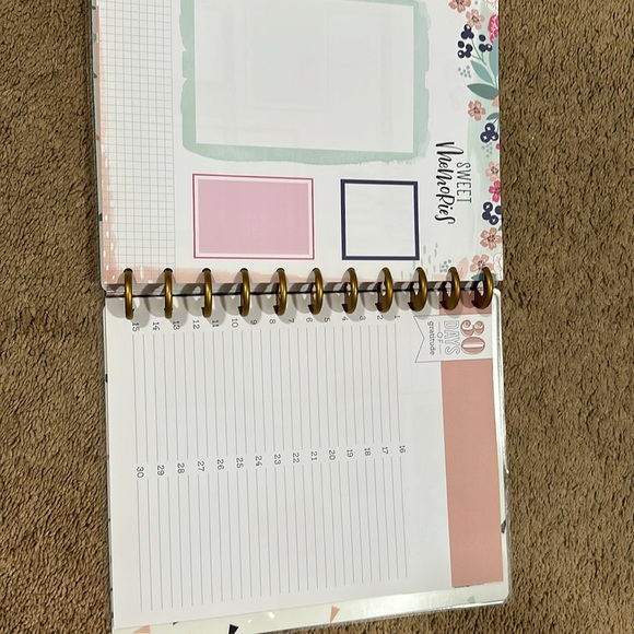 Custom Planner - Picture 8 of 10